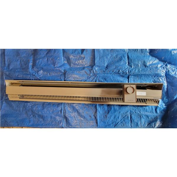 Baseboard Heater with Thermostate - 48"
