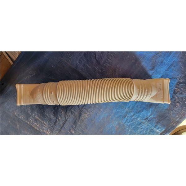 Flex A Spout - Fits 2", 3" & 4" Downspouts/Extendable up to 55"