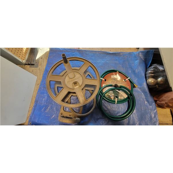 Hoses - 1/2" x 25', 1/2" x ? & Suncast Hose Reel