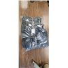 Image 2 : Coveralls x 2 - (medium, 46 tall)
