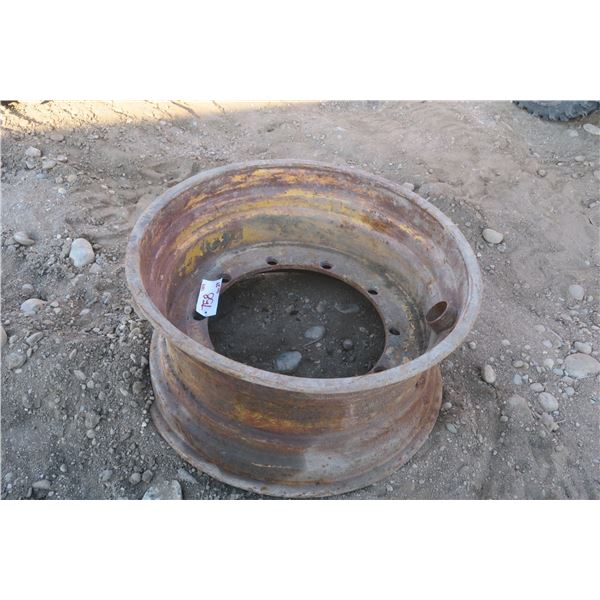 33" tractor tire rim/ fire pit