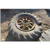 Image 5 : 2 vintage tractor tires on 30" rims, tires are bad