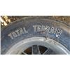 Image 2 : 2-Tires Motomaster 245/70R16, Nokican 245/75R16