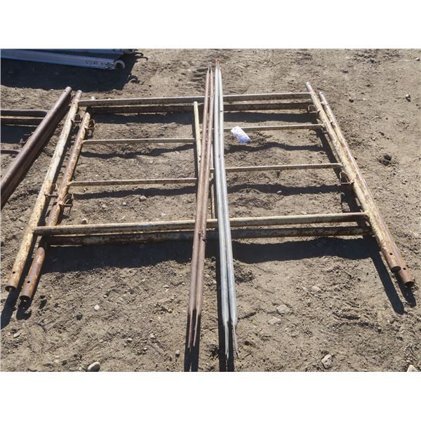 Scaffold racks and bars