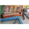 Image 4 : 2 - caulking guns & hand held grass seed spreader