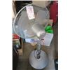 Image 4 : Silver adjustable hight fan