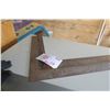 Image 2 : 2 - 24" x 16" construction squares