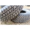 Image 7 : 4 tires, 2 sizes. 1 set of Arctic Claw 185/65R14, 1 set of Arctic Claw 205/55R16