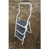 Image 2 : White 3 tier step stool