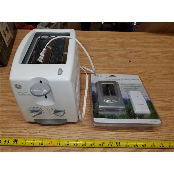 toaster + indoor/outdoor thermometer