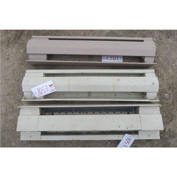 3 Baseboards Electric Heater