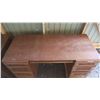 Image 9 : Brown59 3/4" x 26 3/4" x 30" Wooden computer desk & office chair (6 drawers)