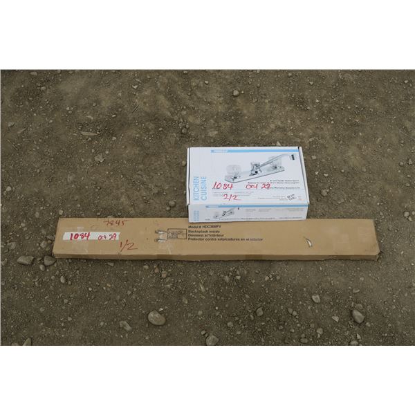 Peerless tap set & white back splash