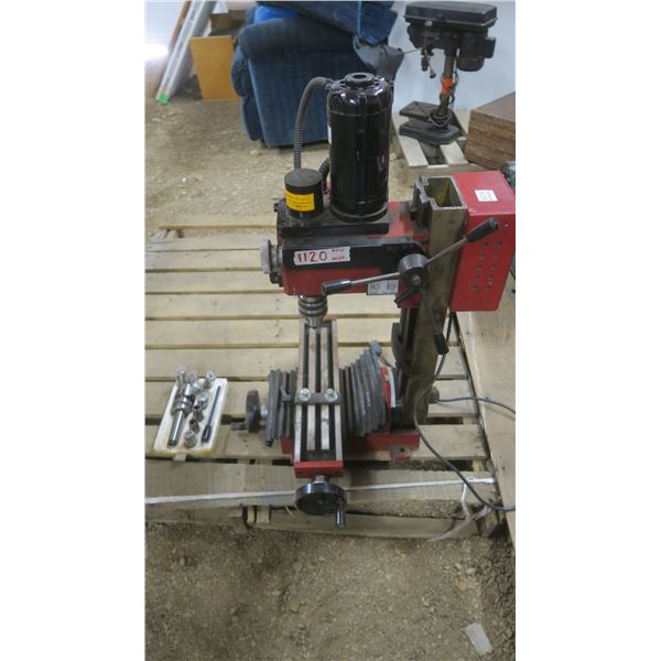 Mini vertical milling/drilling machine & accessories