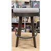 Image 2 : 2 Assorted bar stools - Beige, 2ft 2"H x 1ft 5 1/2" - Black, 2ft 3"H x 1ft 5"W