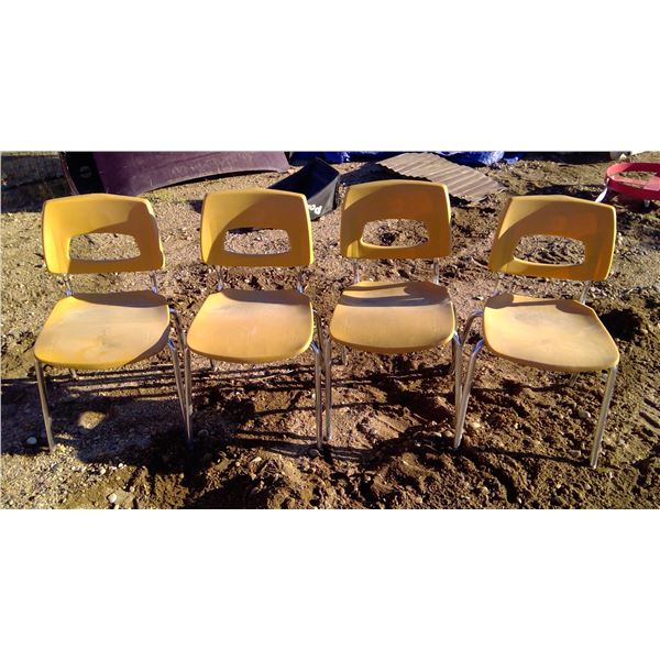 4 Plastic Chairs