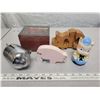 Image 1 : 5 Vintage Pig Collectables