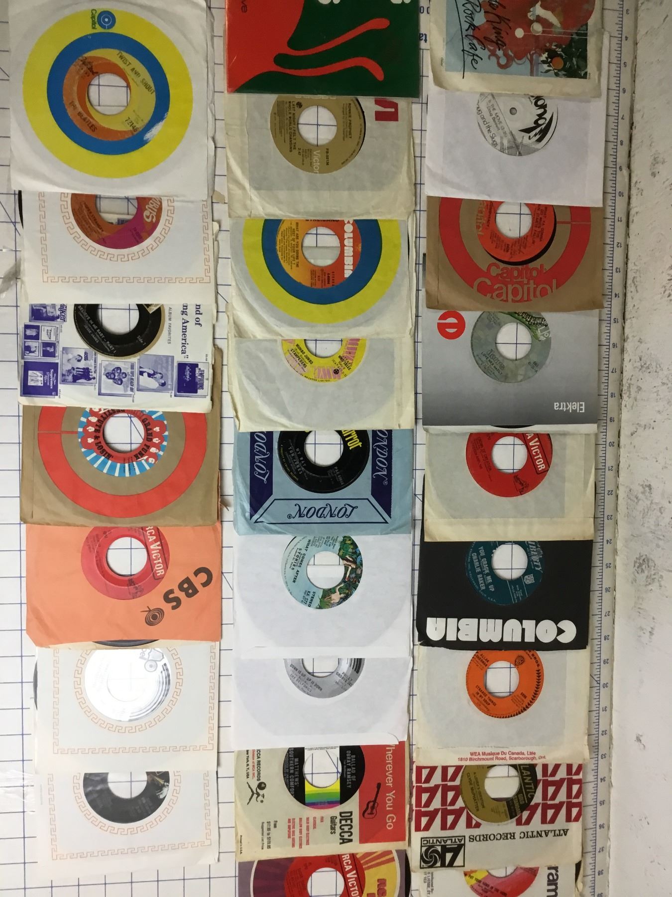 45 rpm Records Randomly Selected (Lots of 25 45 rpm Records Randomly Selected (Lots of 25
