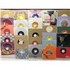 Image 1 : Lot of Vintage 45RPM Vinyl Records (Johnny Cash, The Beatles, Bob Dylan, etc) 25 CNT