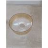 Image 2 : Glass fruit bowl with gold trim
