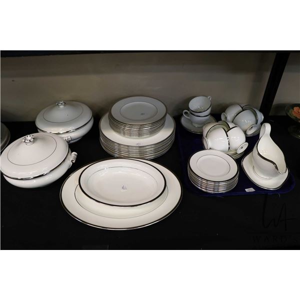 Selection of Wedgwood "Carlyn" bone china dinner ware including settings for ten of dinner plates, 8