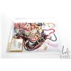 Image 1 : Tray lot of vintage and collectible costume jewellery including diamante earrings, brooches, beaded 