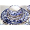 Image 2 : Large selection of Royal Crown Derby "Mikado" bone china including, nine assorted tea cups, fifteen 