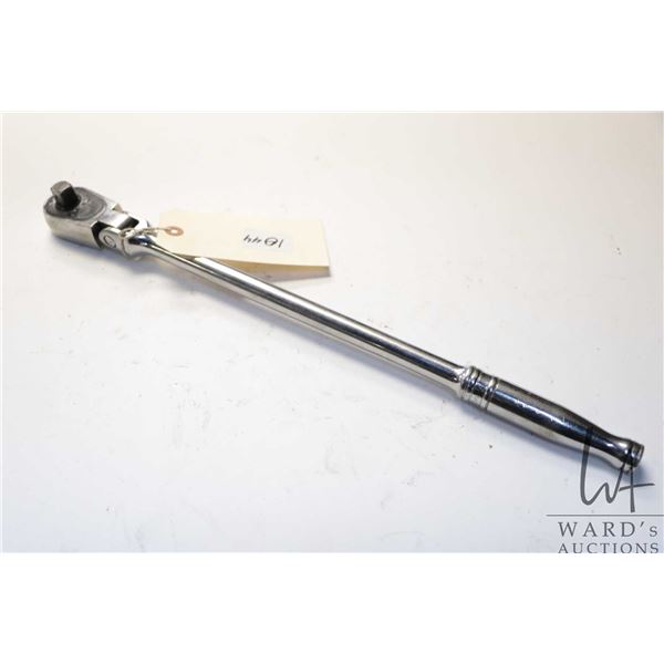 Snap-On 1/2  drive 17  flex head ratchet