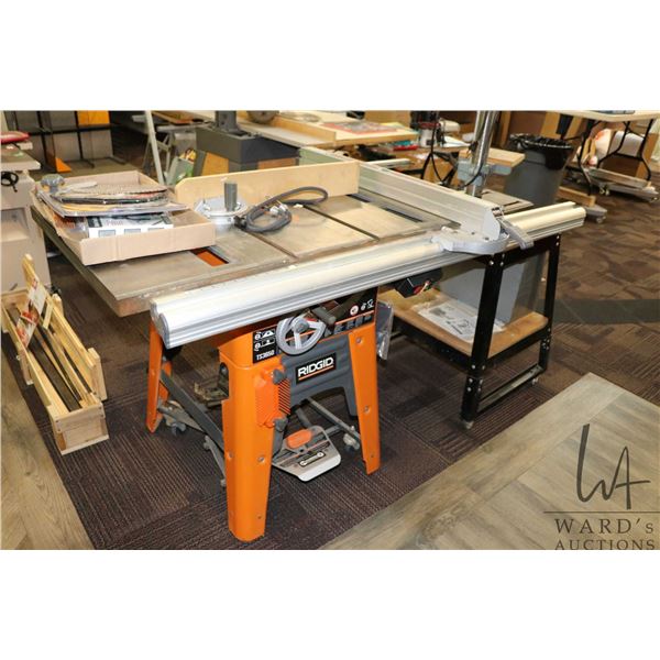 Rigid 10" TS 3650 table saw with manual, working at time of cataloguing, fence, slide, blade cover,