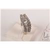 Image 1 : 18kt white gold and diamond ring. Set with .55ct of round full cut white diamonds and .45ct of bague