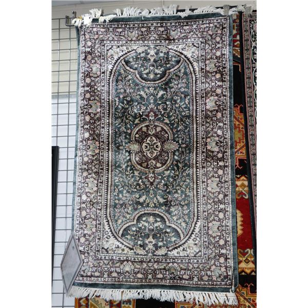 Contemporary floral motif, silk "Kashmir" knotted area carpet with center medallion, steel blue back