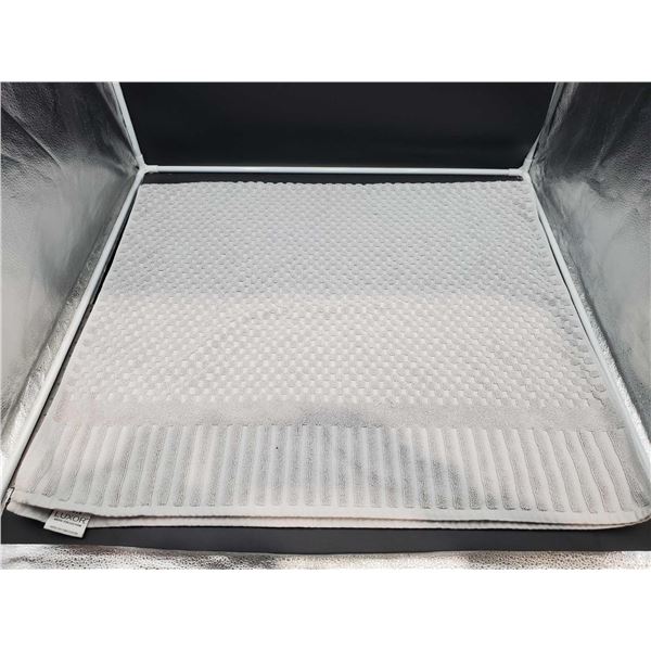 Luxor Hotel Collection Bath Mat