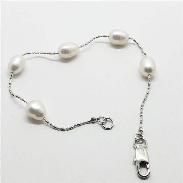 Silver Fresh Water Pearl 7" Bracelet (~Size )(Ring is resizable for $40) (~length inches), Suggested