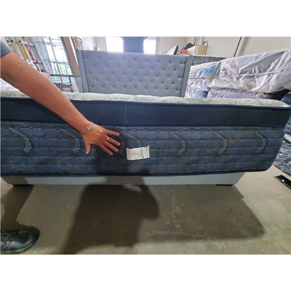 King Sized Ultra Plush Firm Pillow Top Mattress