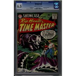 Showcase #25 CGC 6.5 cream to off-white pages