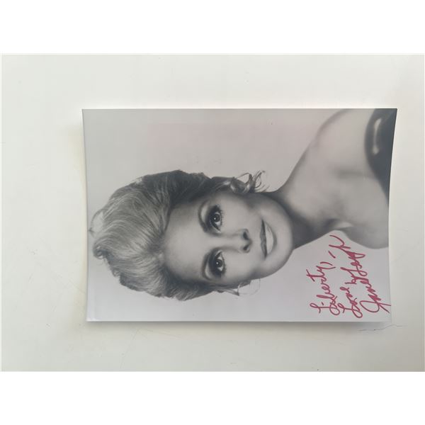 Janet Leigh signed photo