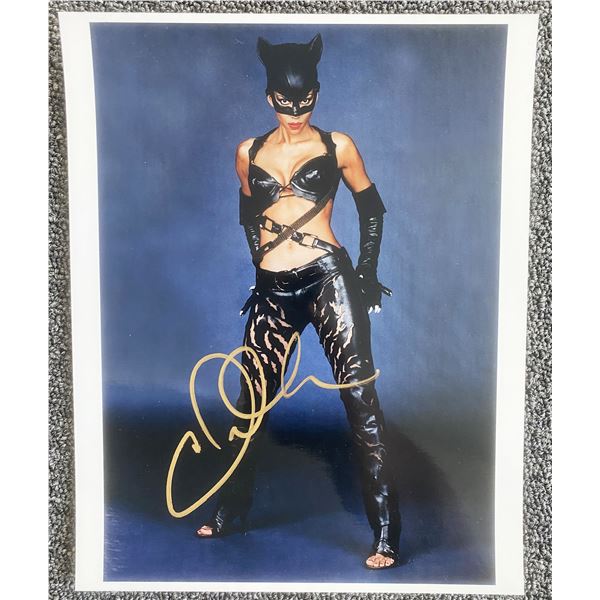 Catwoman Halle Berry signed photo