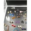 Image 7 : Large Assortment of Women's Earrings