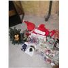 Image 3 : Christmas Tree Ornaments, Small Tree, and Other Christmas Decorations