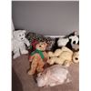 Image 2 : Assortment of Large Beanie Babies