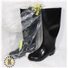 Image 1 : RUBBER BOOTS SIZE 9