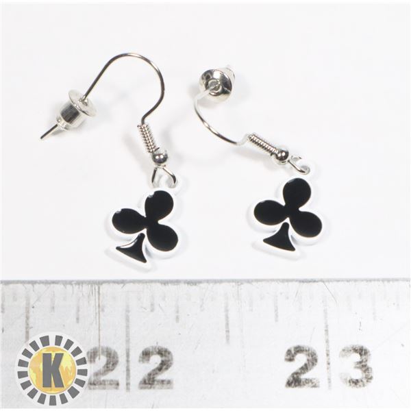 NEW CLUBS SHAPE EARRINGS