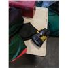 Image 3 : TOOLBOX WITH CONTENTS FISHING TUBE COVER, INFLATEABLE CHAIR