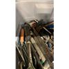 Image 3 : TOTE OF TOOLS