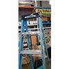 Image 3 : WERNER 8 FOOT FIBERGLASS A FRAME LADDER