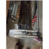 Image 2 : SAW STAND AND 4 BAR CLAMPS