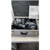 Image 2 : 3M L SERIES HEADGEAR WITH BATTERY POWERED AIR SUPPLIES