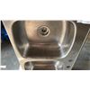 Image 3 : STAINLESS STEEL DOUBLE SINK AND 3 PORCELAIN DROP IN SINKS