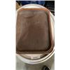Image 2 : 2 LARGE 29" OVAL SERVING TRAYS WITH RECTANGULAR TRAYS