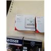 Image 7 : 2 NEW WEISER DEADBOLTS WITH 2 NEW HONEYWELL THERMOSTATS AND KIDDE SMOKE AND CARBON MONOXIDE ALARM